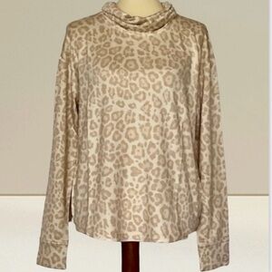 NWT Splendid Cowl Neck Pullover